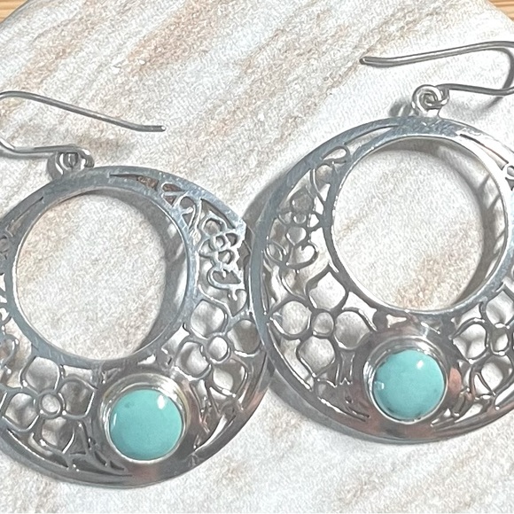 Handcrafted Natural Turquoise and Silver Earrings - Picture 5 of 5